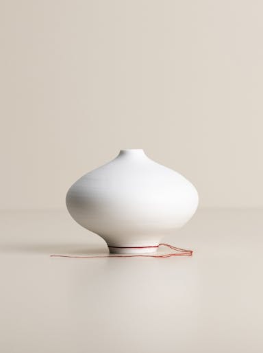Bulbous vase (small, 2024)