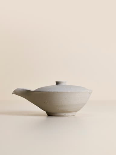 ‘Shirahana’ hohin teapot