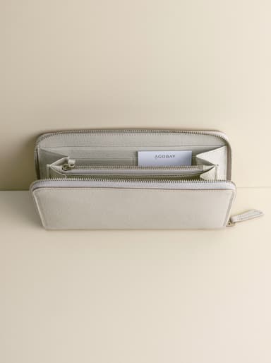 Zipper wallet, vintage ivory
