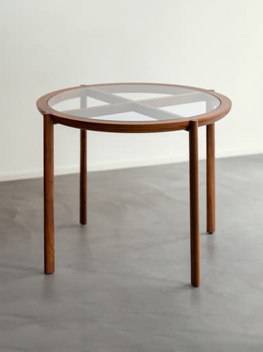 Spoke dining table Ø90