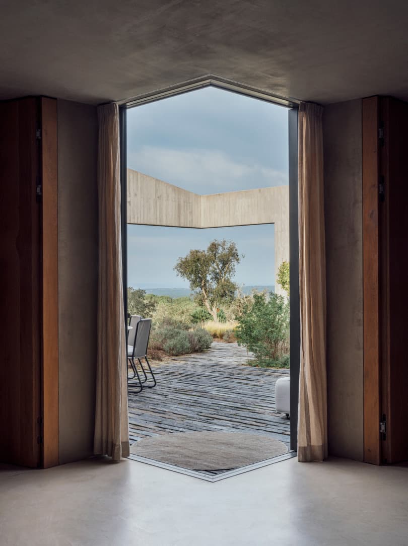 agobay MT 019 pateos-132 agobay MT 019 pateos-132