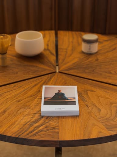 Circular coffee table